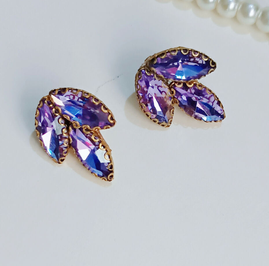 Handmade pearl & crystal nacklace set with purple stones