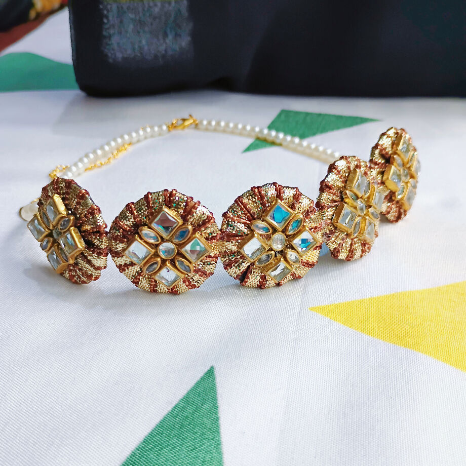 Handmade gotta & Kundans choker