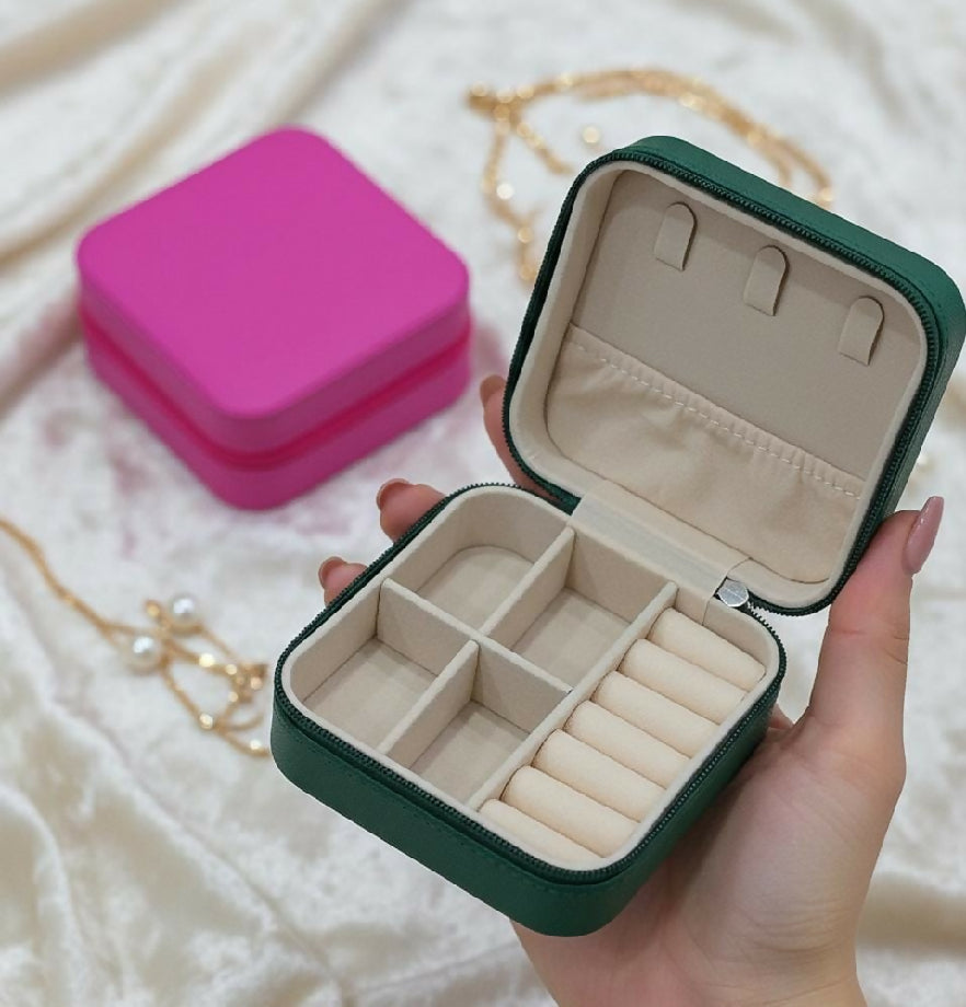 Jewellery box organiser