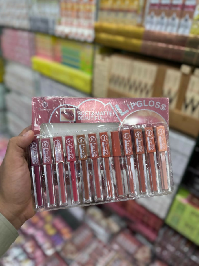 Matte lipgloss 10in1