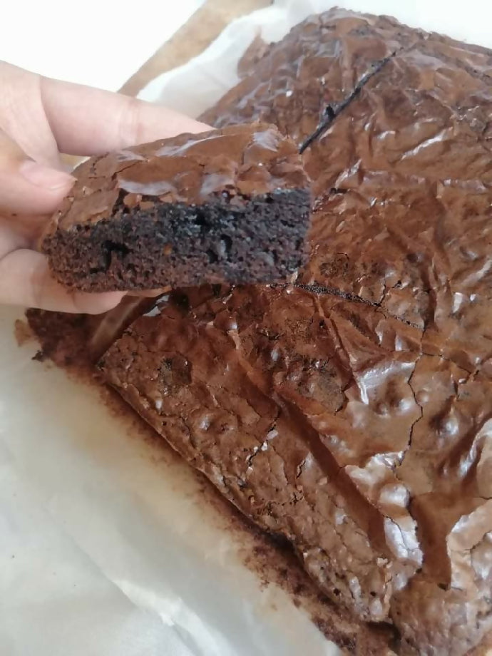 flaky fudgy brownies
