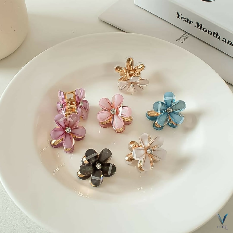 Fancy China Flower Metal Catcher