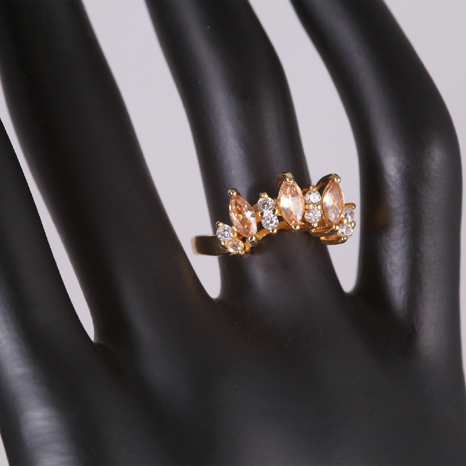 Gold-Plated Marquise Stone Ring with Crystal Clusters