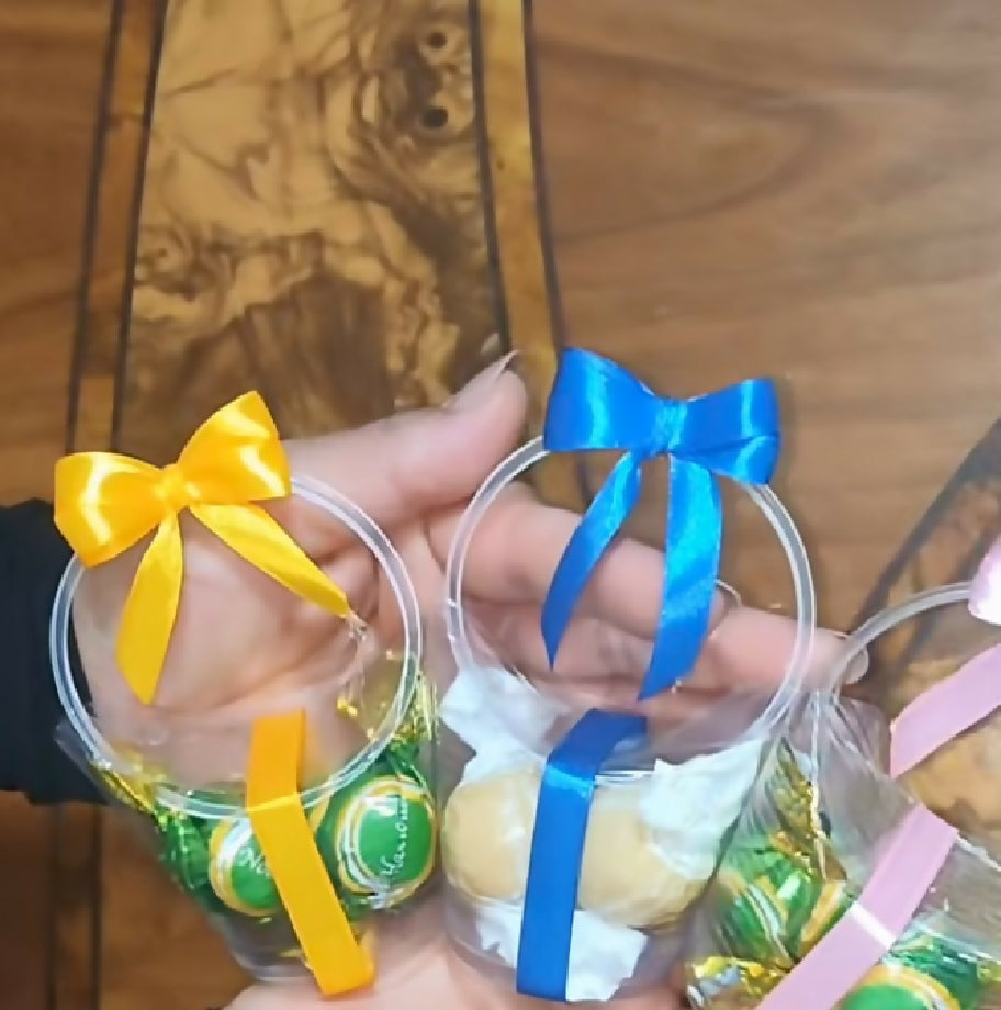 "Elegant Tulle & Gold Hoop Wedding/Nikkah Favor Pouches"