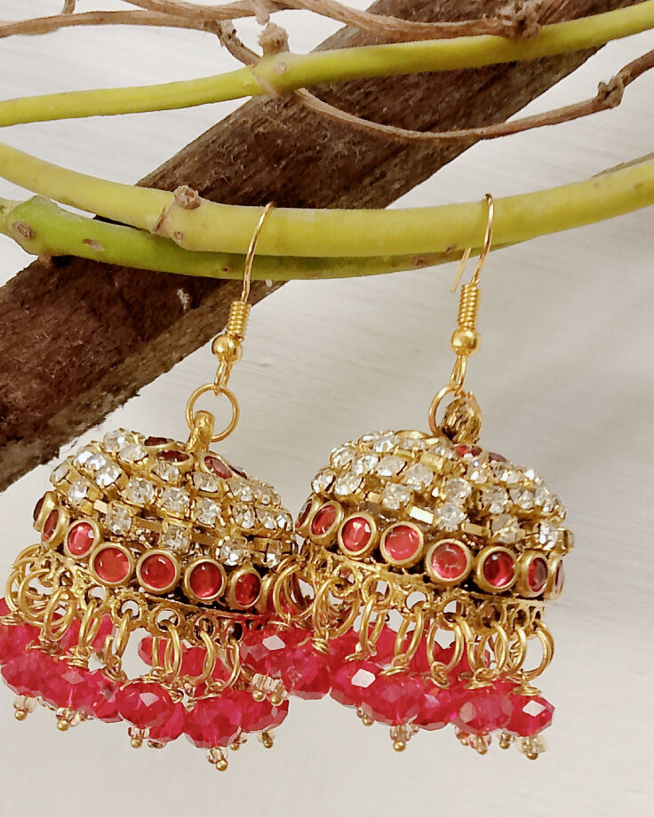 Handmade Kundans jhumkyan