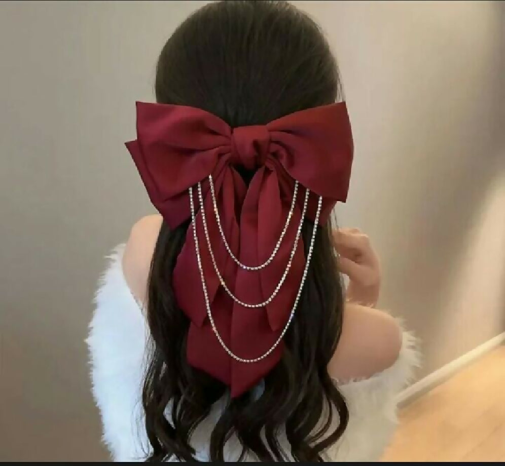 Silk sattan Chain bow pin