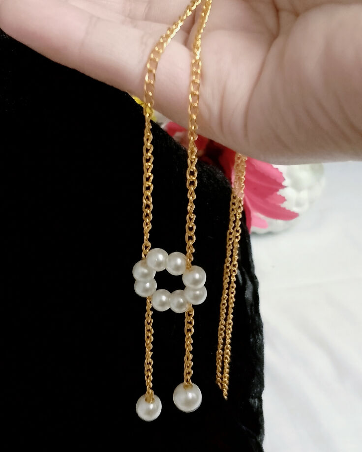 Handmade pearl necklace