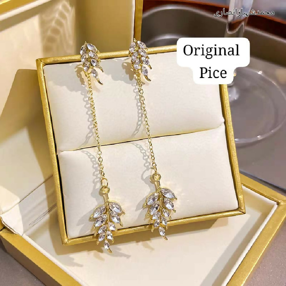 Earrings Good quality beautiful earrings pair