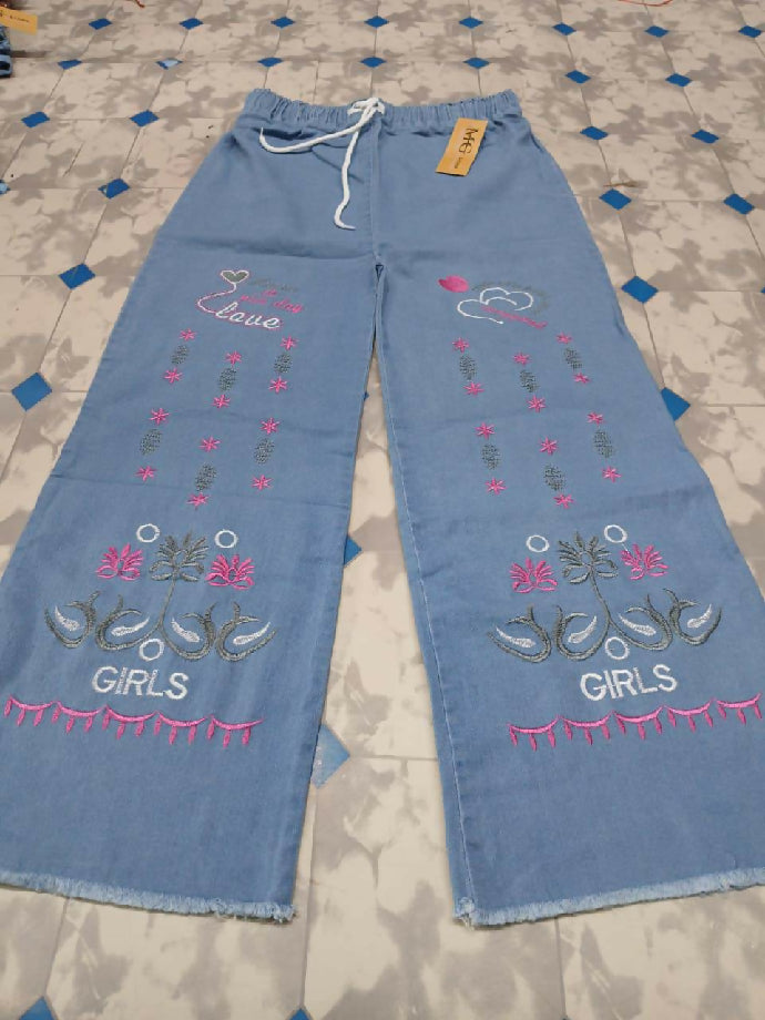 ایمبرائیڈڈ پینٹ