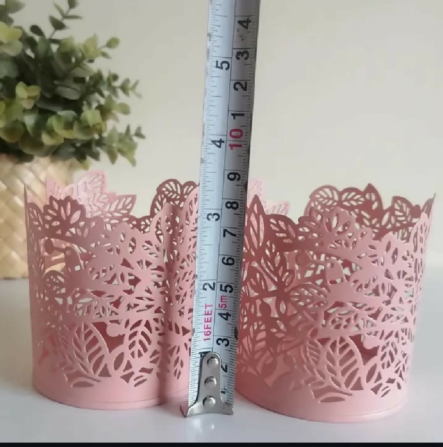 Metal Candle holder pink in colour