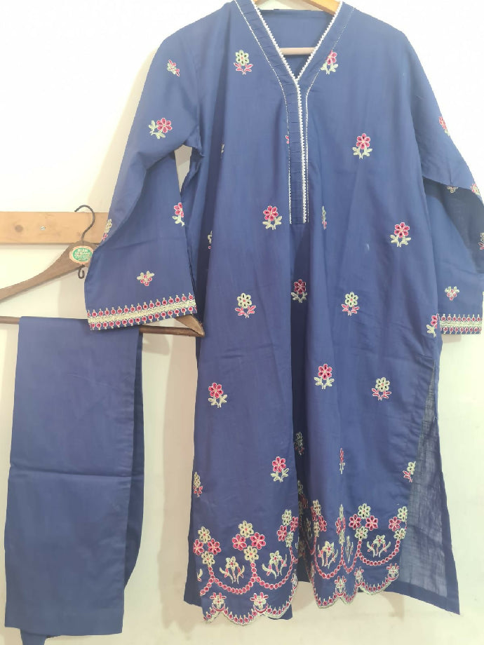 Image chiken kari lawn