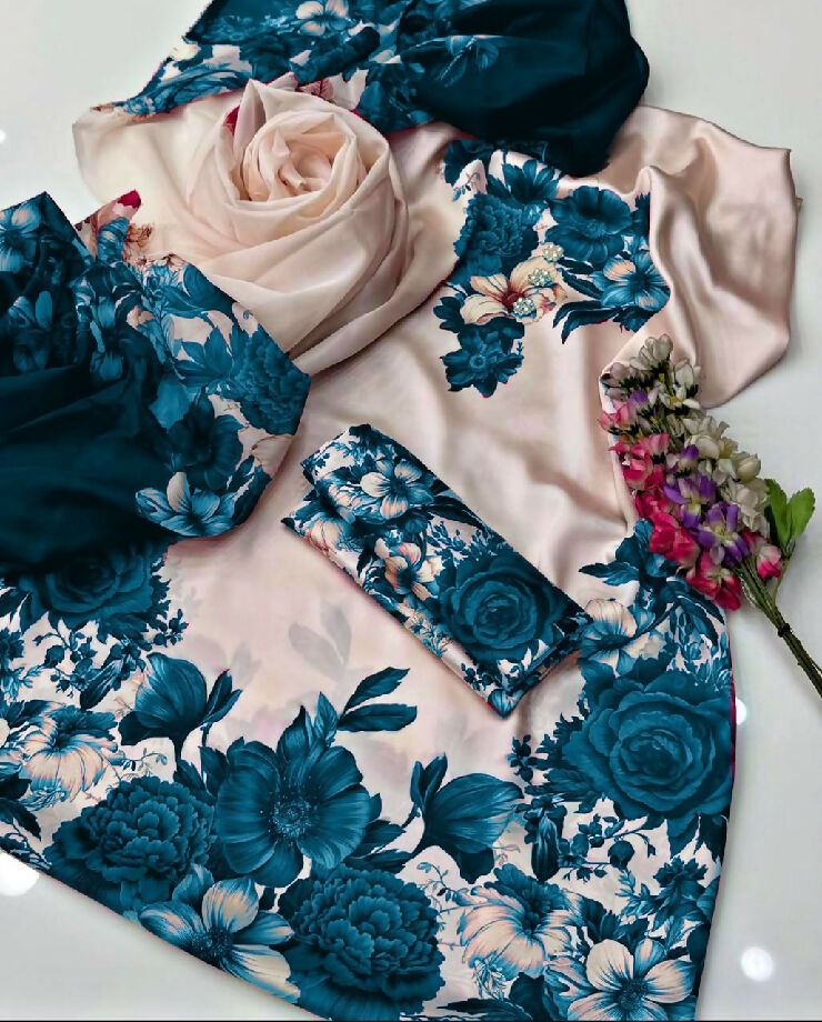 Luxury Women’s Dress