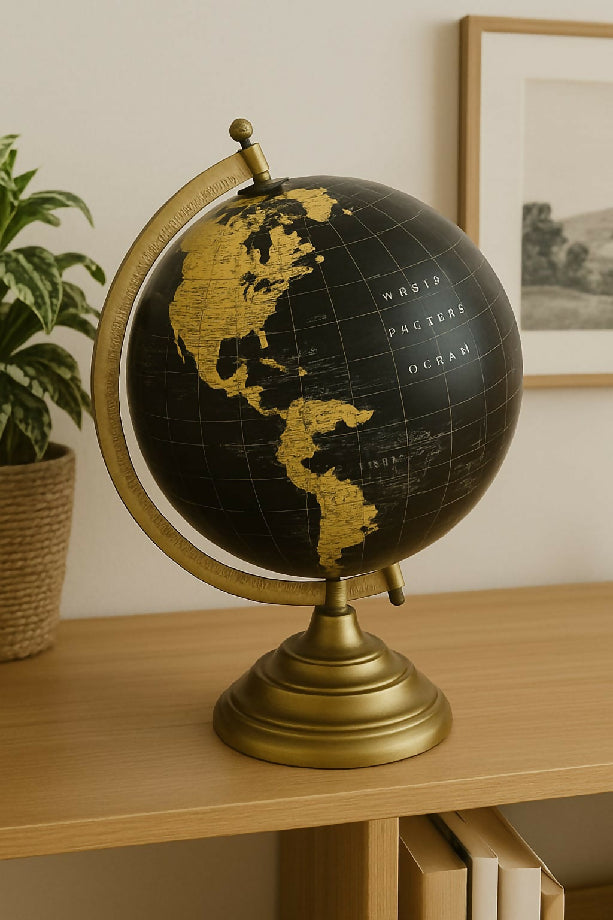 Elegant decorative globe