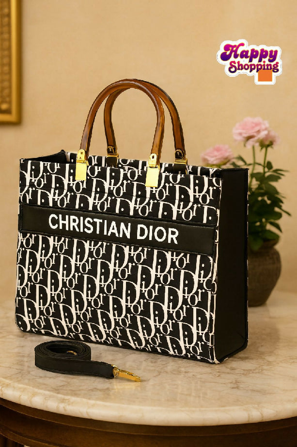 Christian Dior Shoulder bag