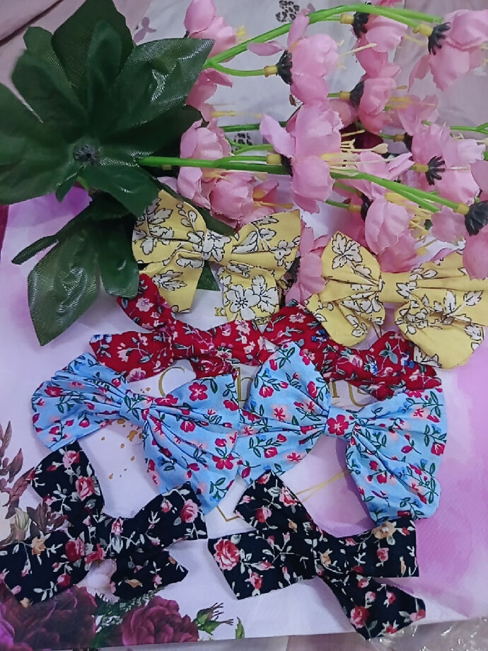 Bow design printed clip