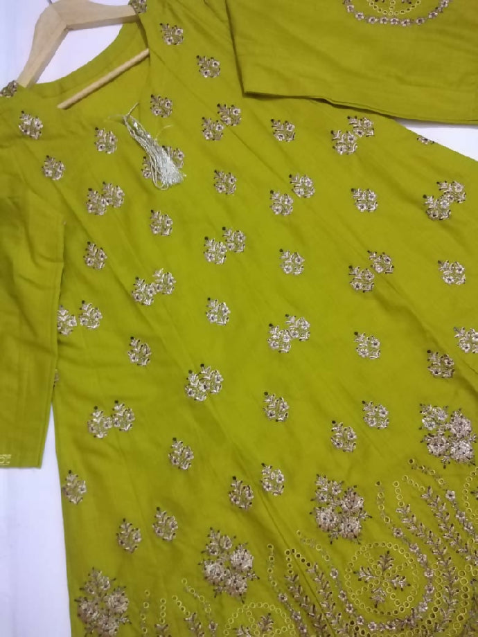 WhatsApp Image 2025-08-28 at 12.14.30