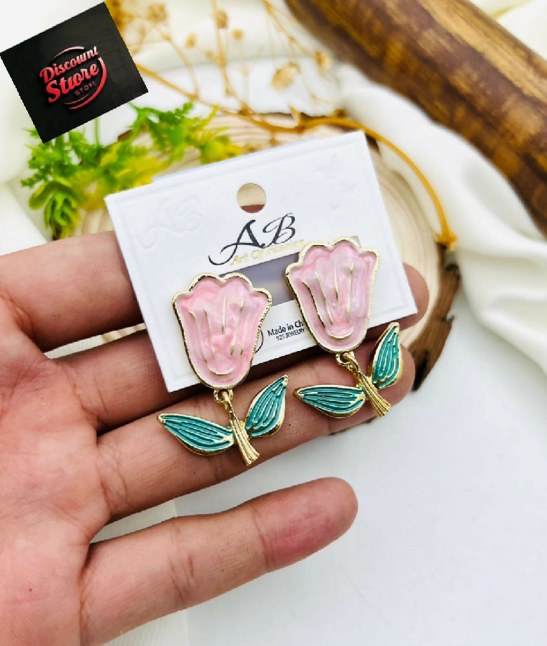 GOLD PLATED FLOWER STUD