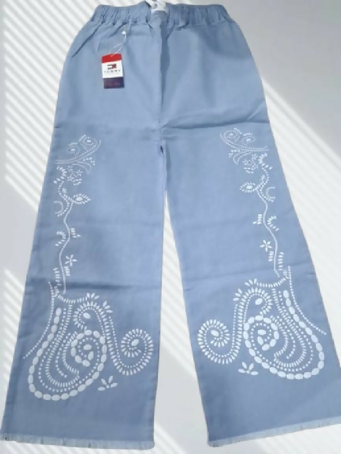 Premium Denim Jeans – Stylish & Comfortable Fit for Women