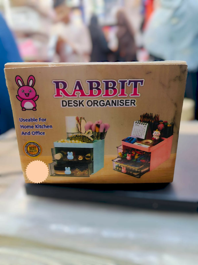 Desk organizer