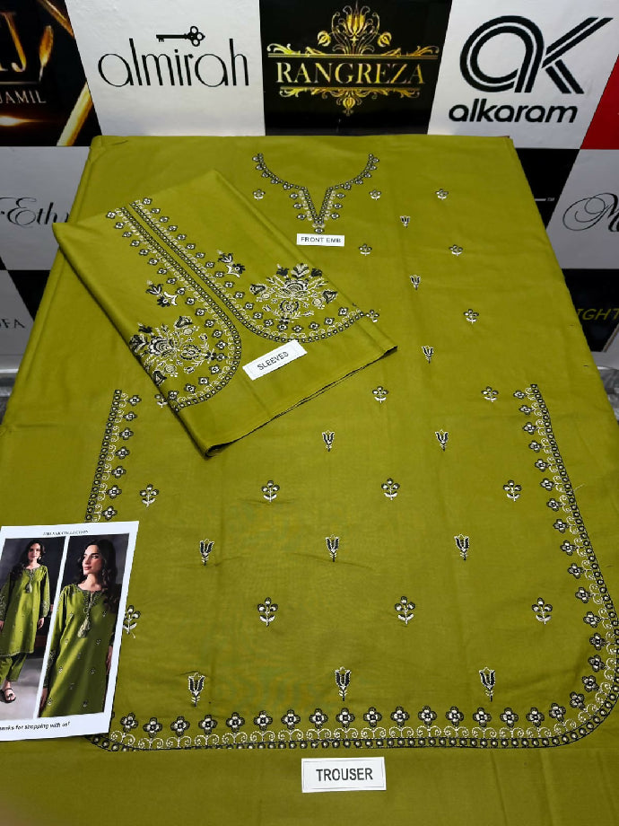 ☑️ *Dhanak Embroidered 2pc*✨ ☑️ *Dhanak Fabric* ☀️ ☑️ *Front & Sleeves Embroidered*