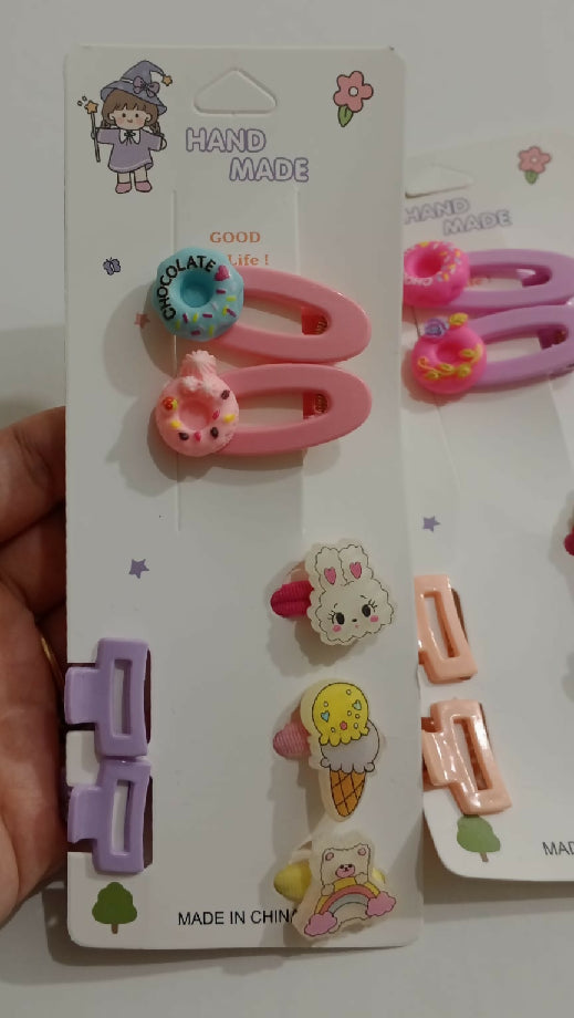 All in one 2 donut pins, 3 cute ponies,2 mini clips