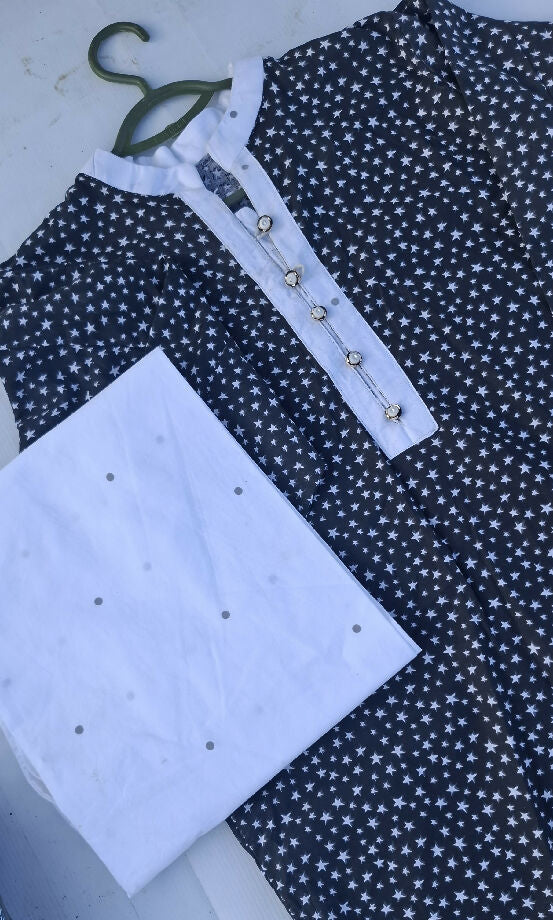 Black Star Print Stitched Large Size Dress – 2 Piece