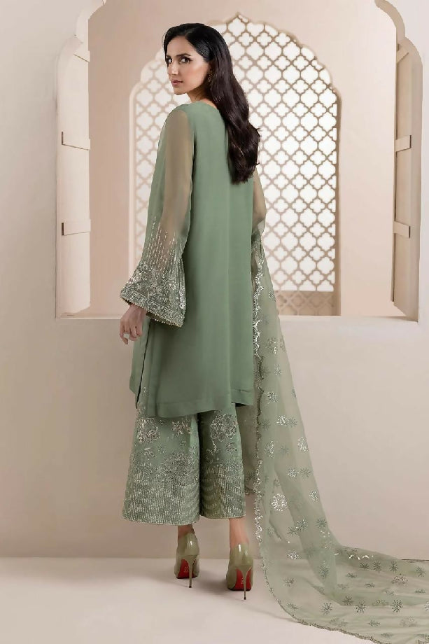 Organza suit with silk trouser