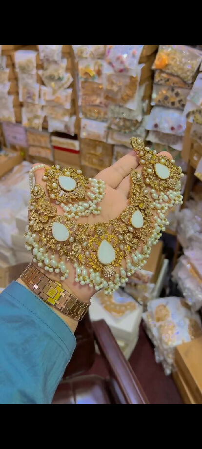 Elegant Turkish Necklace Set – Traditional Jewelry for Women