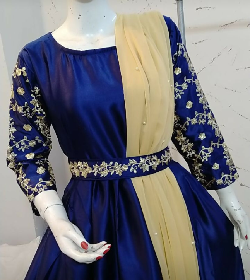 Women's dress