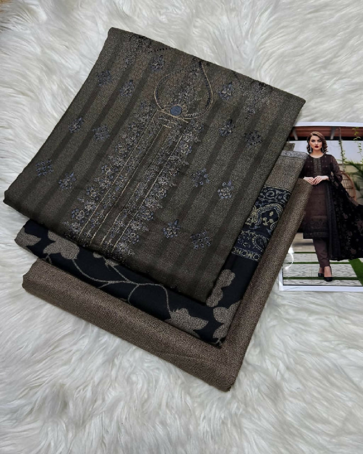 Hajra Eman winter collection