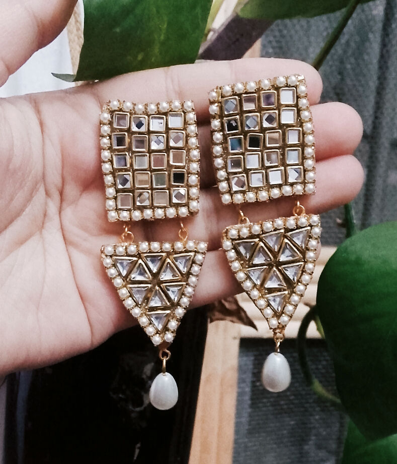 Handmade Kundans Earrings