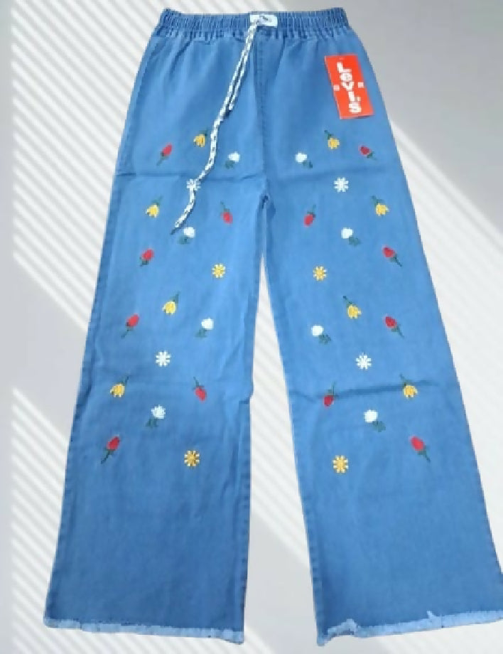 Premium Denim Jeans – Stylish & Comfortable Fit for Women