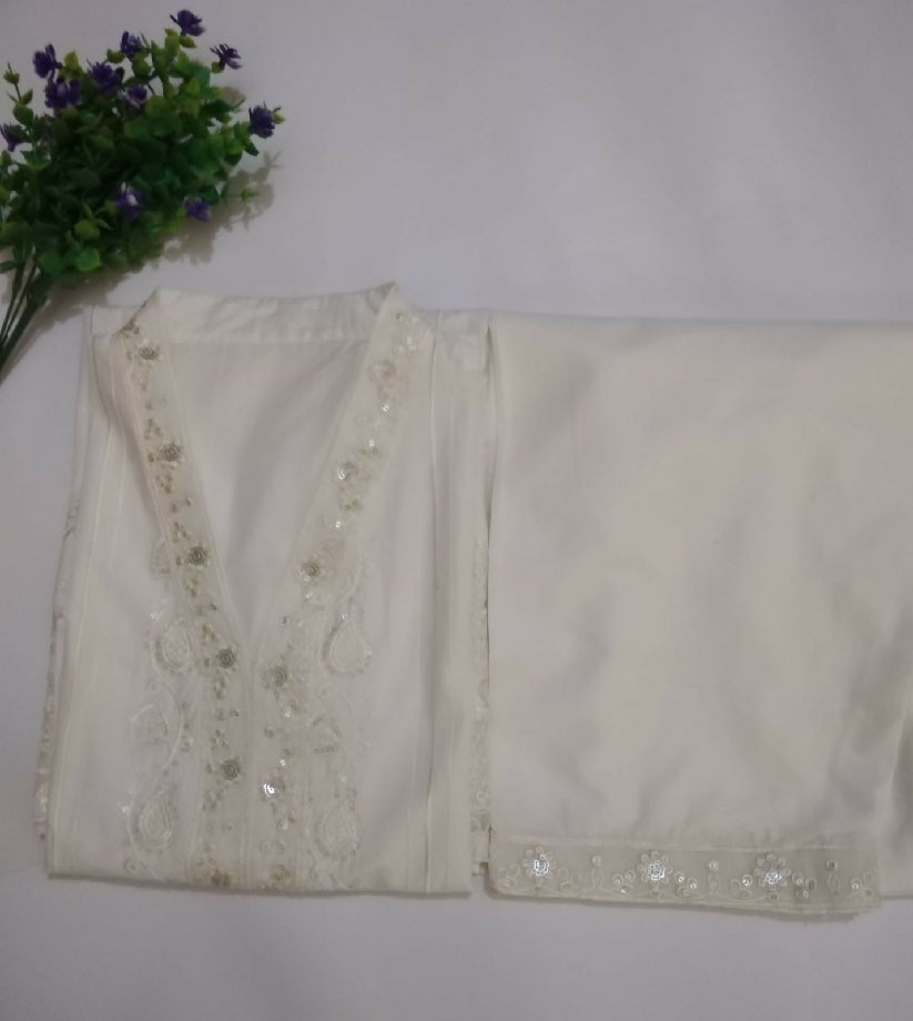 WhatsApp Image 2025-08-24 at 14.53.57 (1)