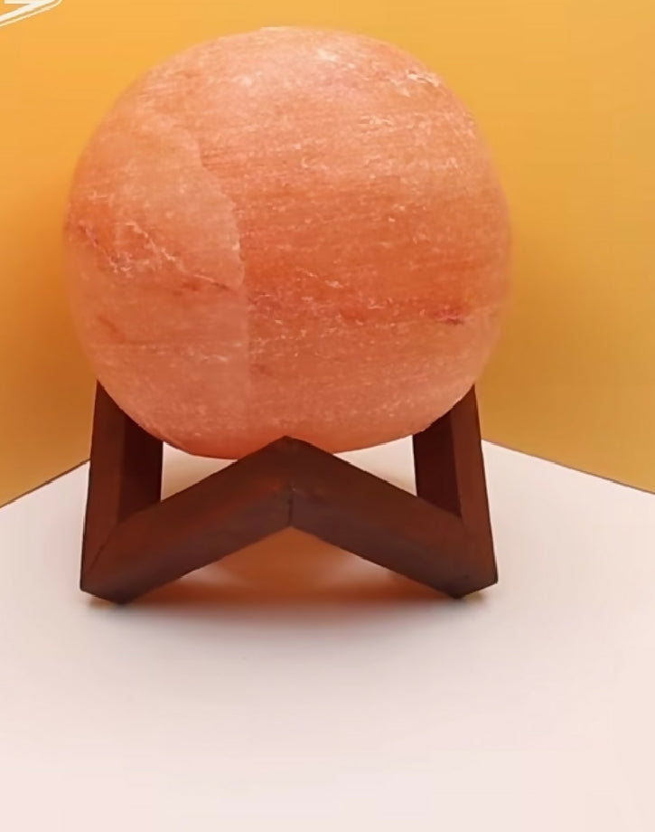 Pink salt lamp