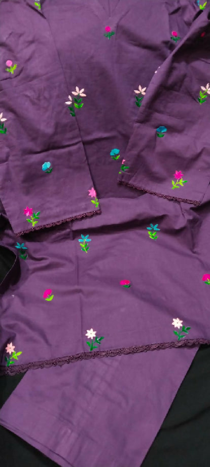 2 pcs lawn embroidered stitch suit