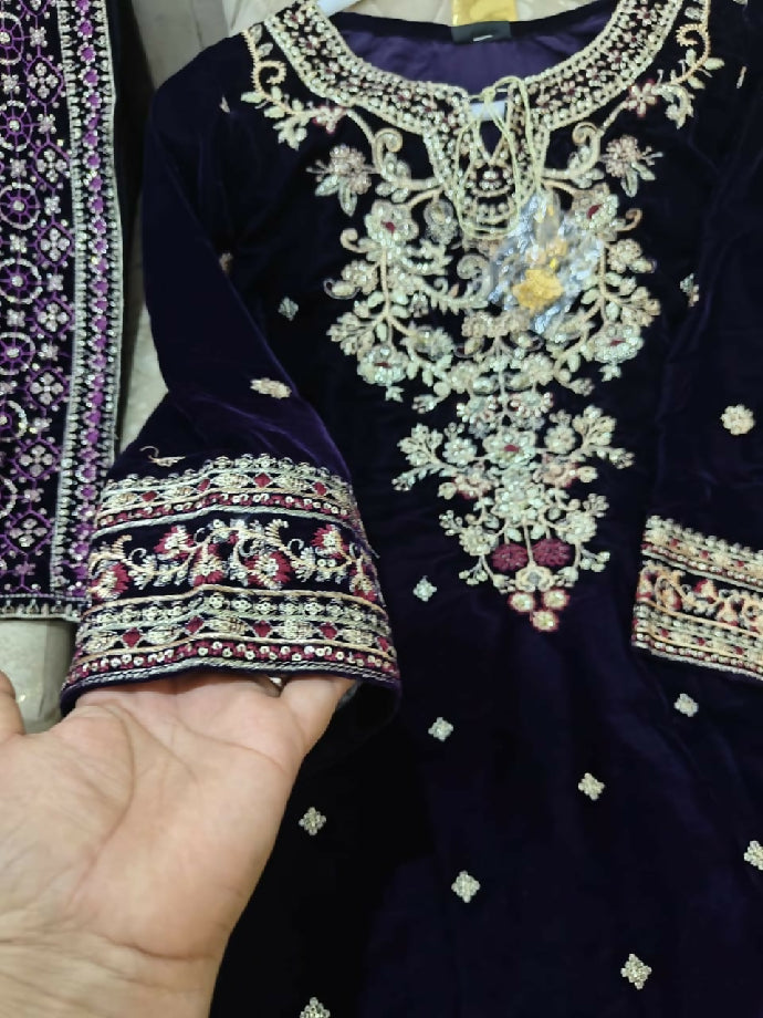 Embroidered velvet shirt plazo with shawl