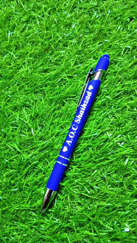 Matal pen with wood box