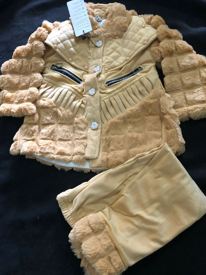 Baby puffer with pajama