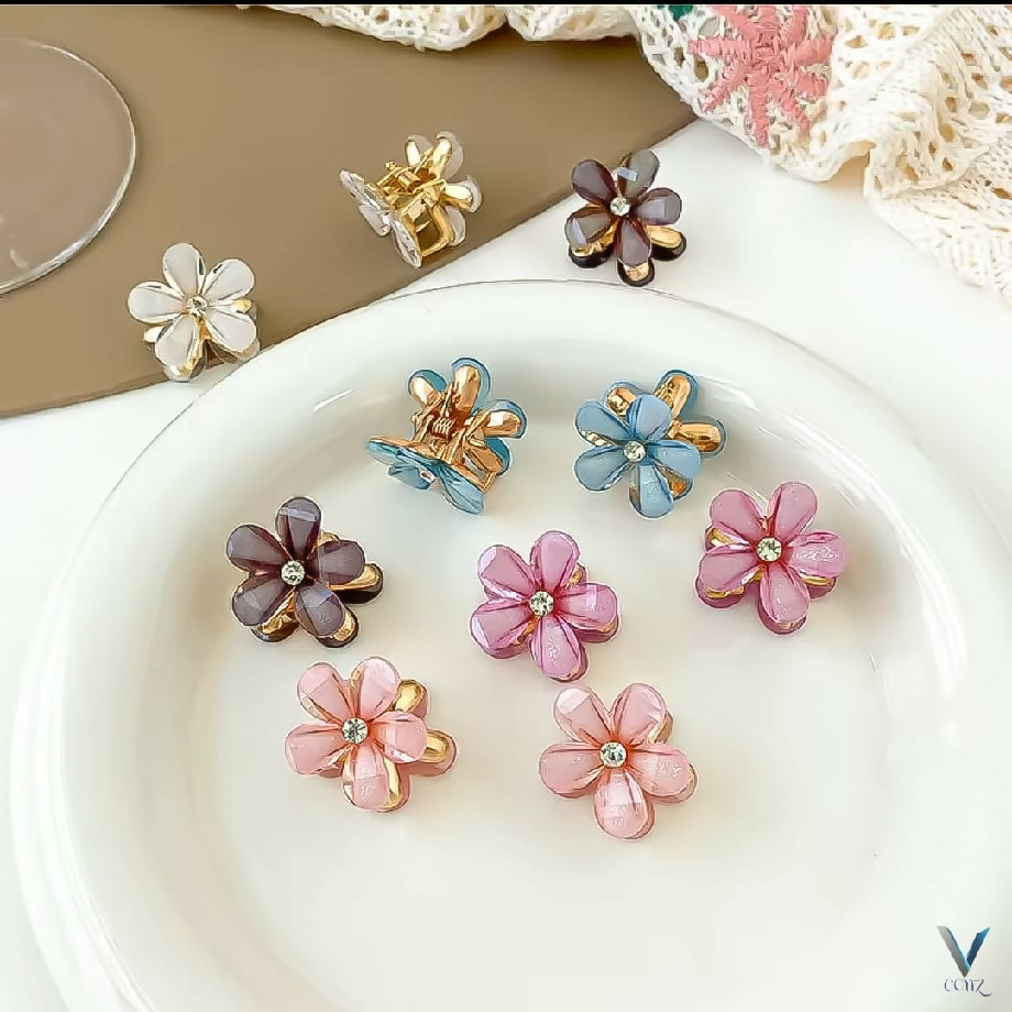 Fancy China Flower Metal Catcher