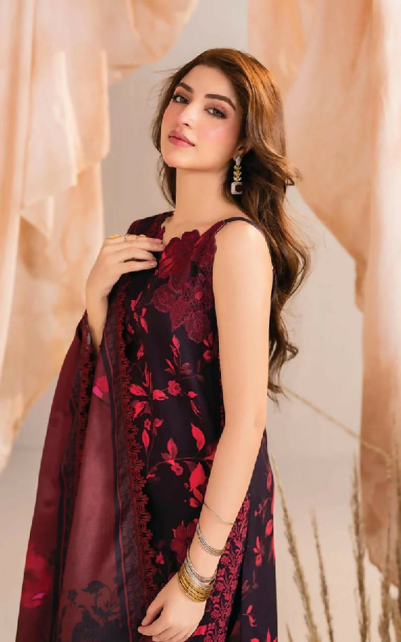 Women dress for party wear