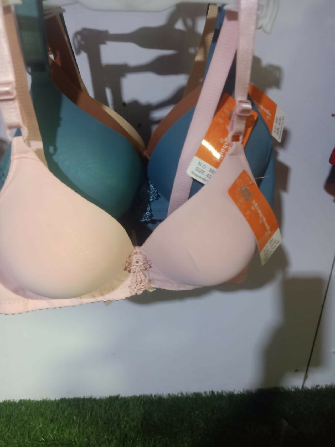 Soft paded Bra's with soft n comfortable strapes