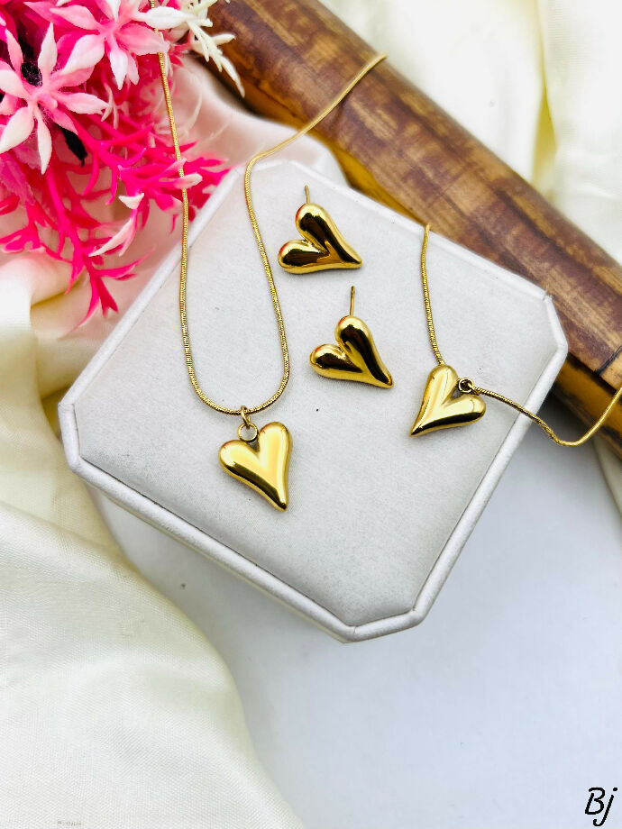 Jewellery sets heart aesthetic necklace, earrings and bracelet set