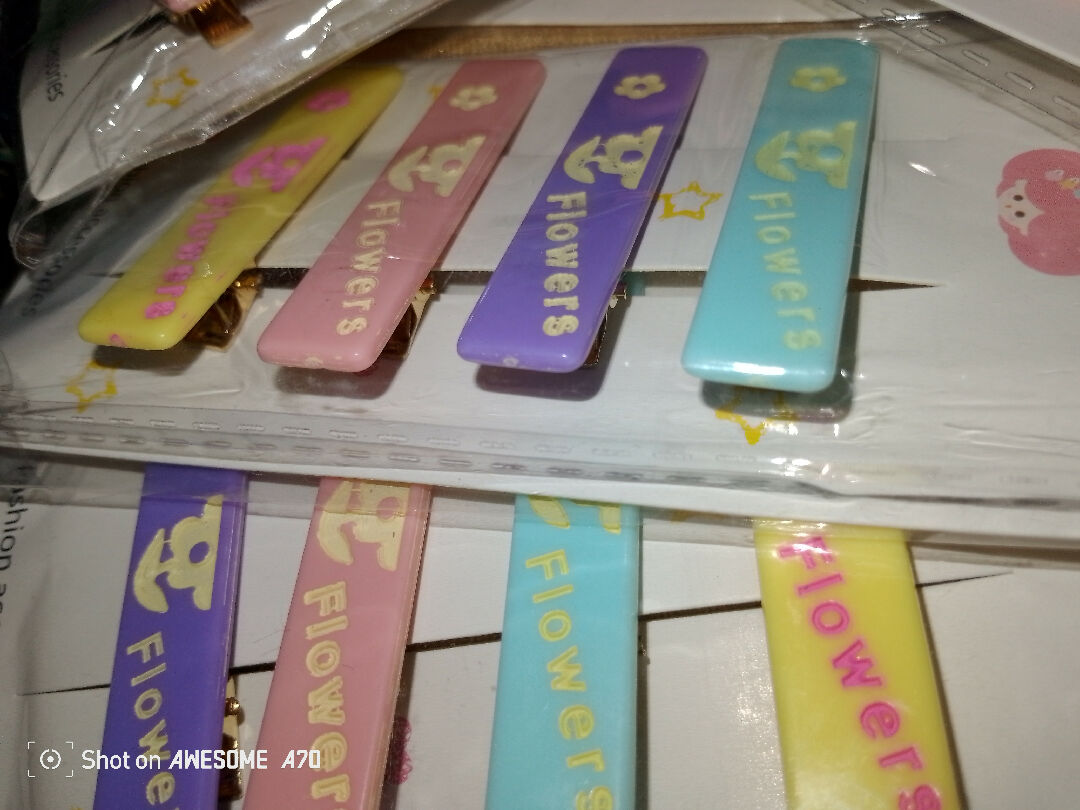 Cute hair pins/ clips