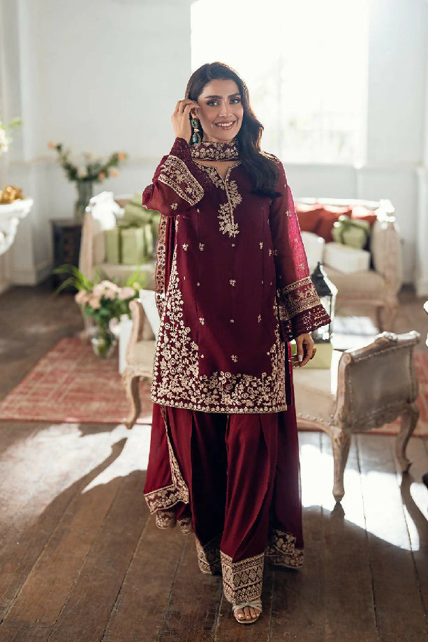 Azure embroidered dhanak suit