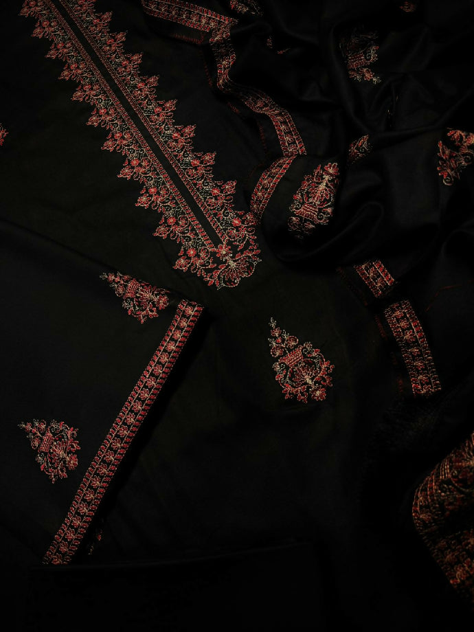 Breeze dhanak embroidered collection