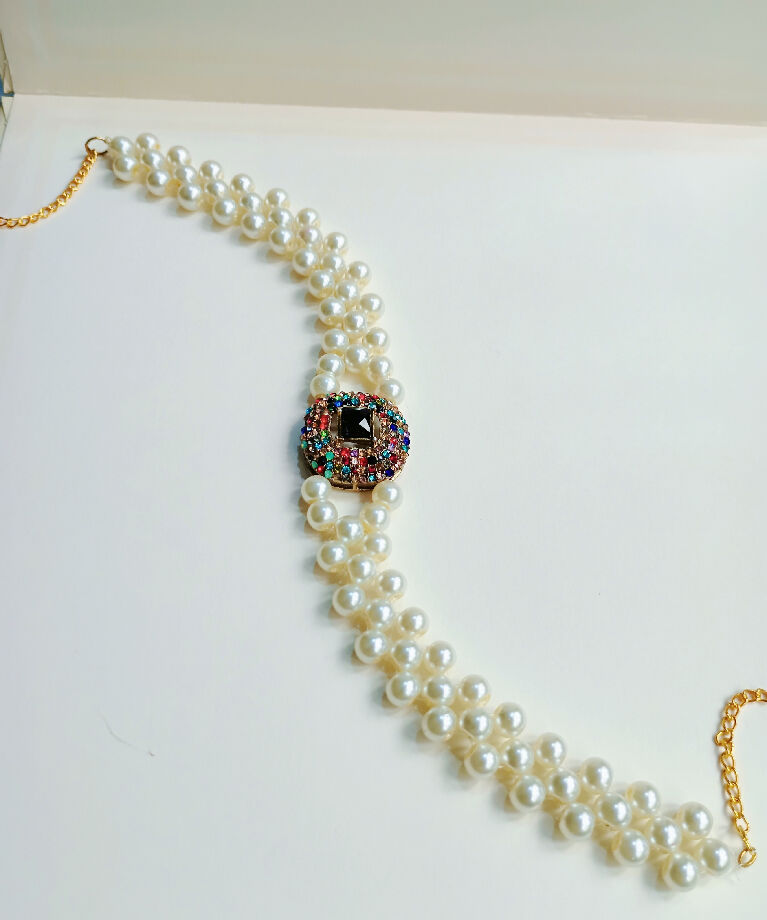 Handmade pearl choker necklace