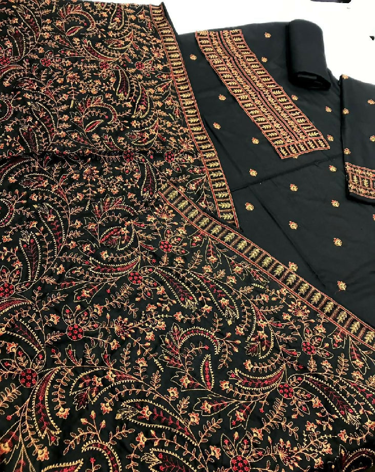 Bareeze Embroidered winter collection