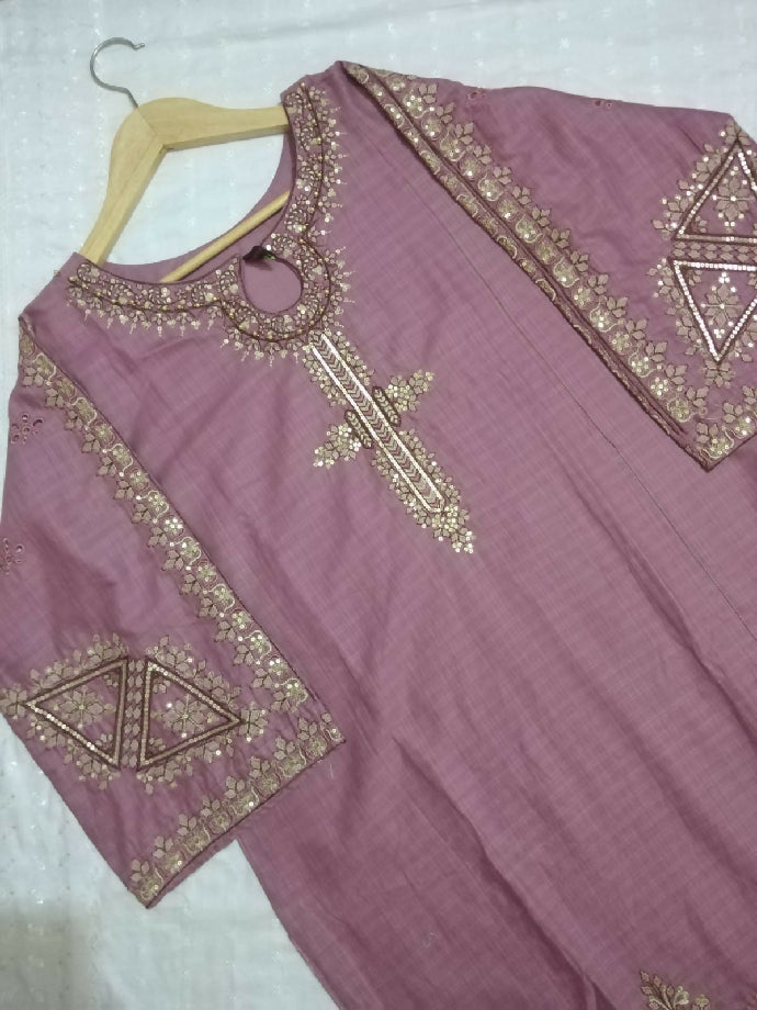 WhatsApp Image 2025-08-30 at 00.25.48 (2)