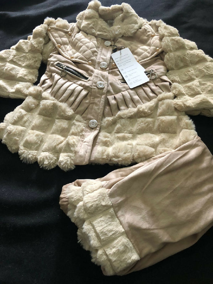 Baby puffer with pajama