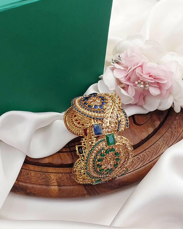 Zarkoon stone bangle